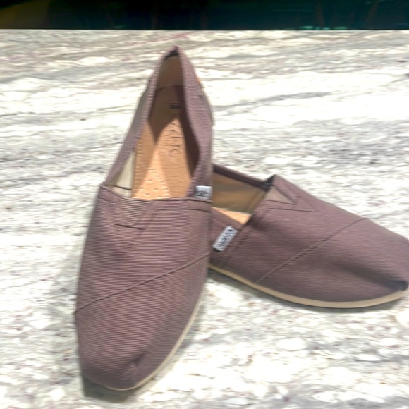 Gray cotton flats size 8M - Picture 1 of 5